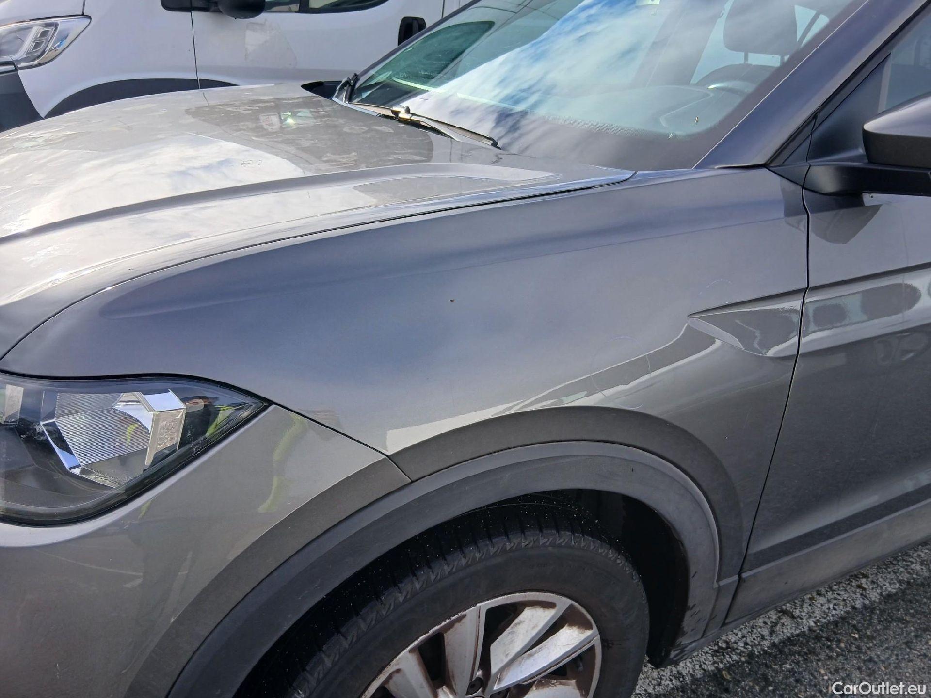  Volkswagen  T-CROSS VOLKSWAGEN  / 2018 / 5P / todoterreno Advance 1.0 TSI 85kW (115CV) DSG (AC) #7