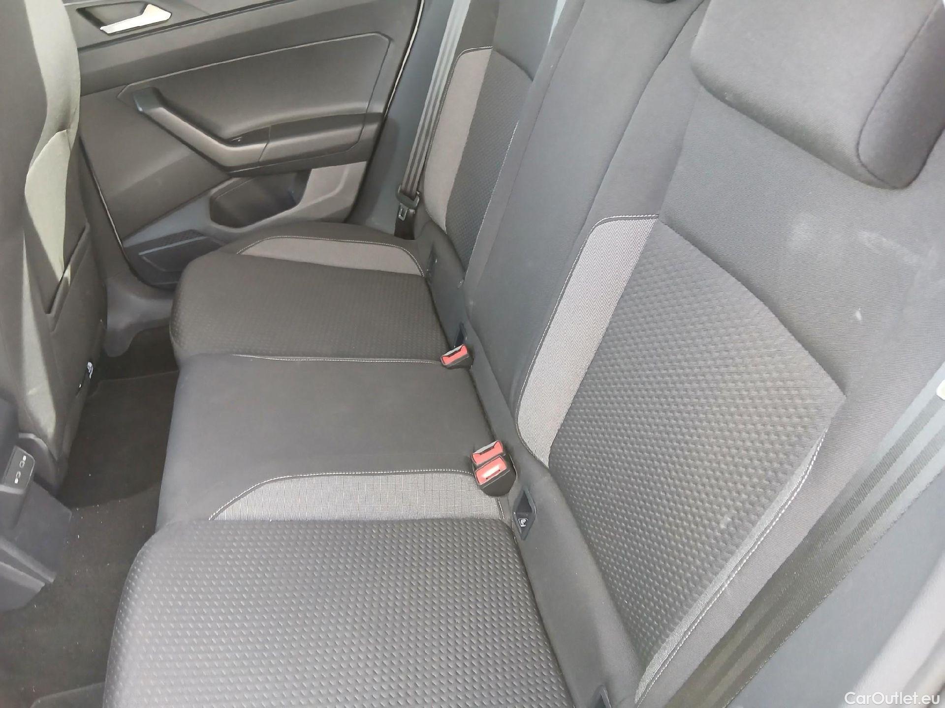  Volkswagen  Polo VOLKSWAGEN  / 2021 / 5P / berlina con portón Life 1.0 TSI 70kW (95CV) #8