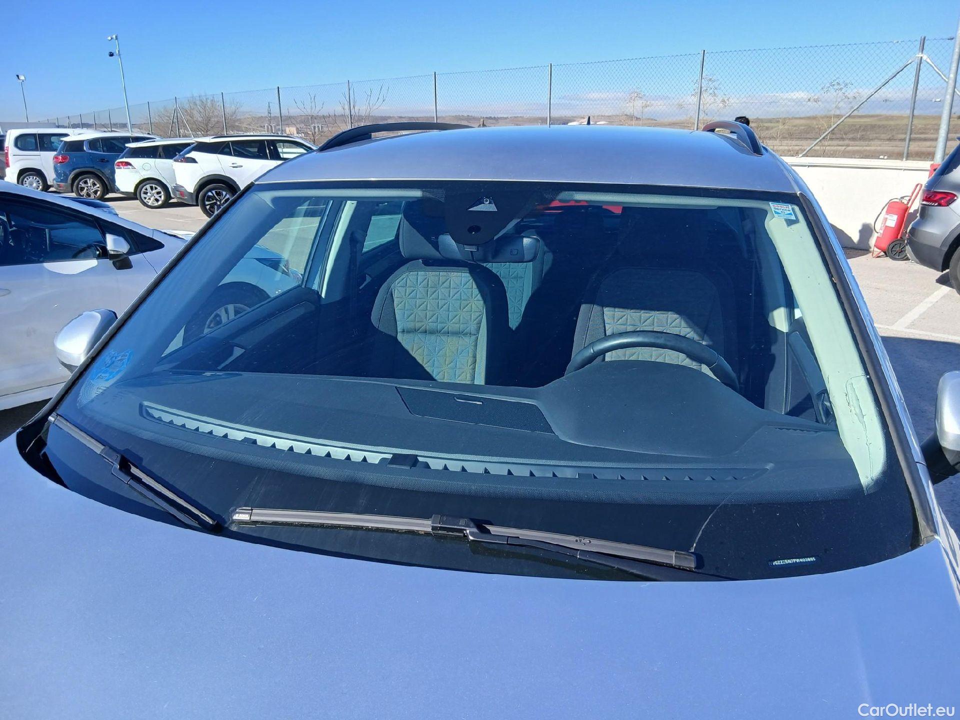  Volkswagen  Tiguan VOLKSWAGEN  / 2020 / 5P / todoterreno Life 1.4 TSI eHybrid 180kW (245CV) DSG #2