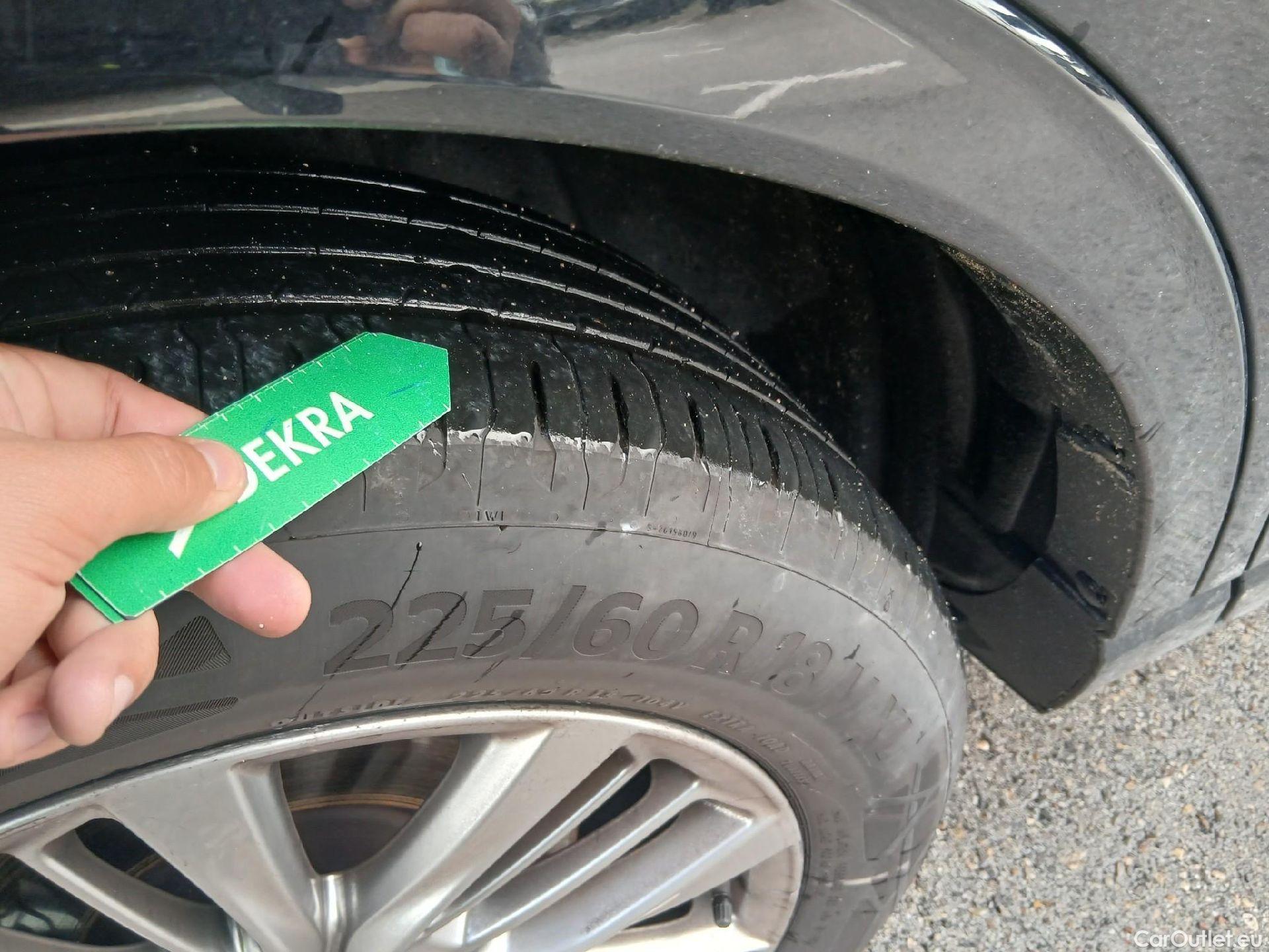  Ford  Kuga  Hybrid Vignale 2.5 190CV ATV E6d #9