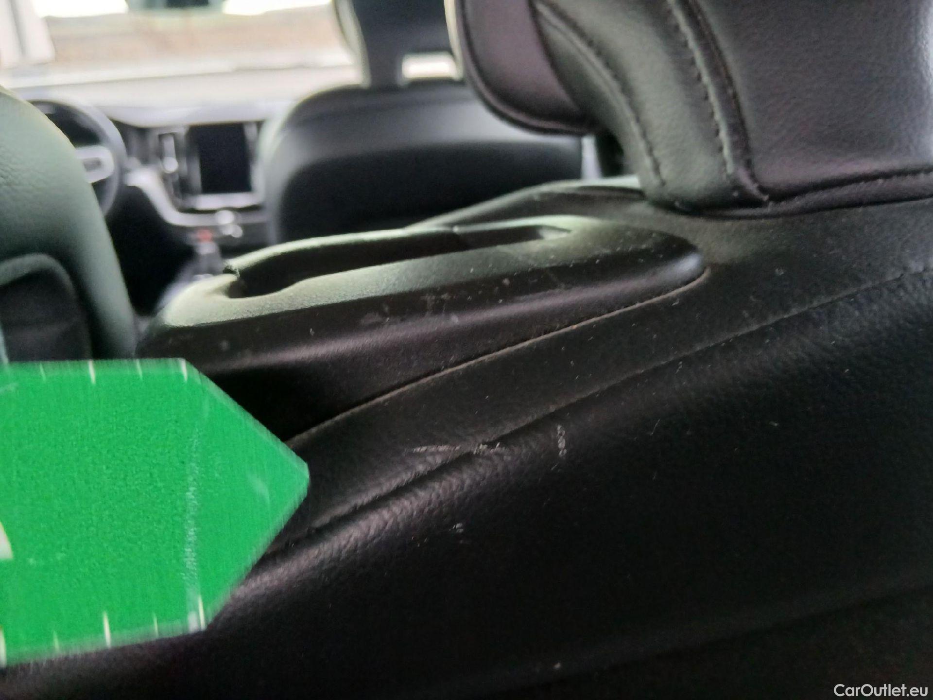  Volvo  XC60 VOLVO  / 2017 / 5P / todoterreno 2.0 B4 D Momentum Pro Auto #47