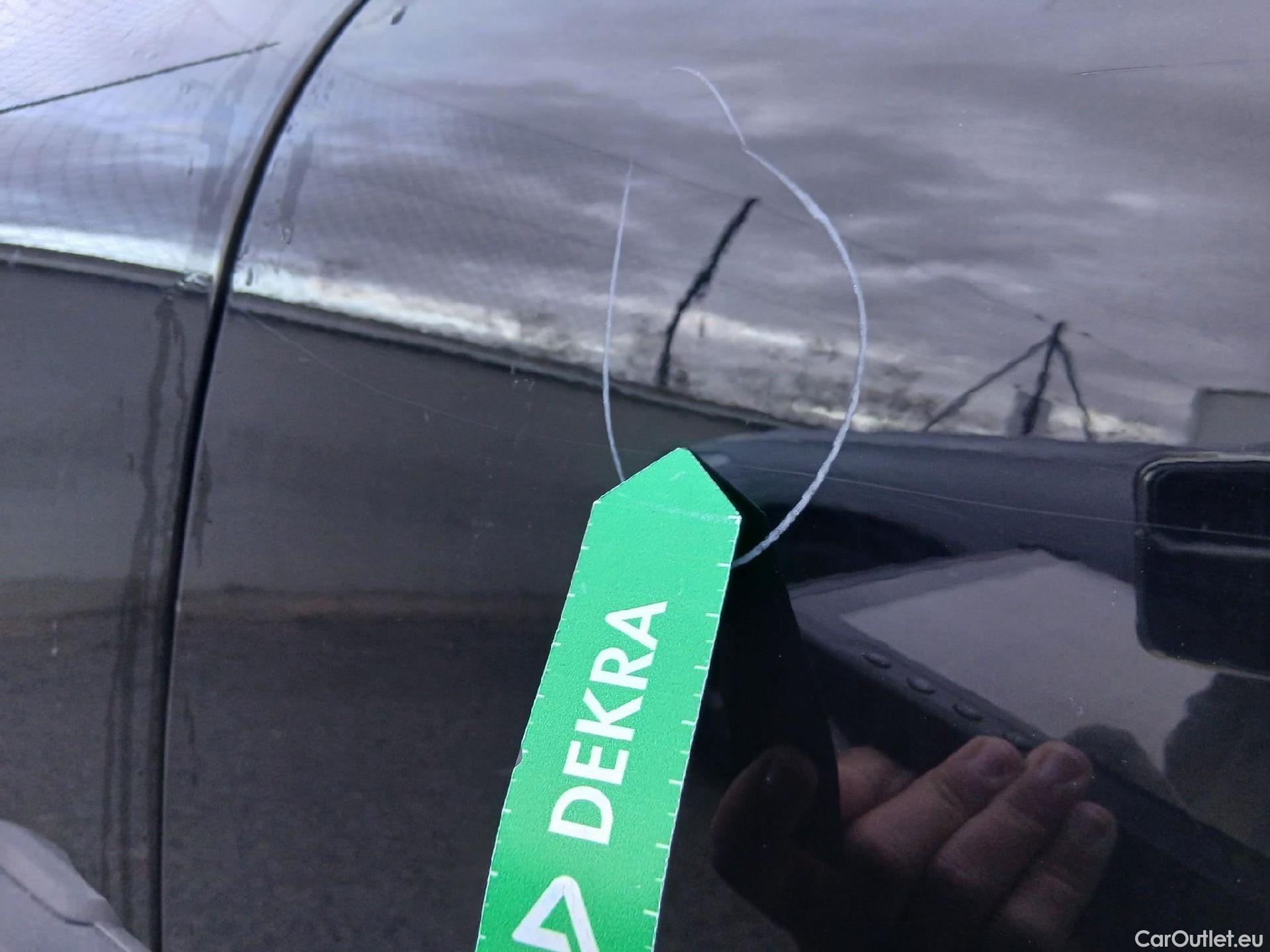  Volvo  XC60 VOLVO  / 2017 / 5P / todoterreno 2.0 B4 D Momentum Pro Auto #19