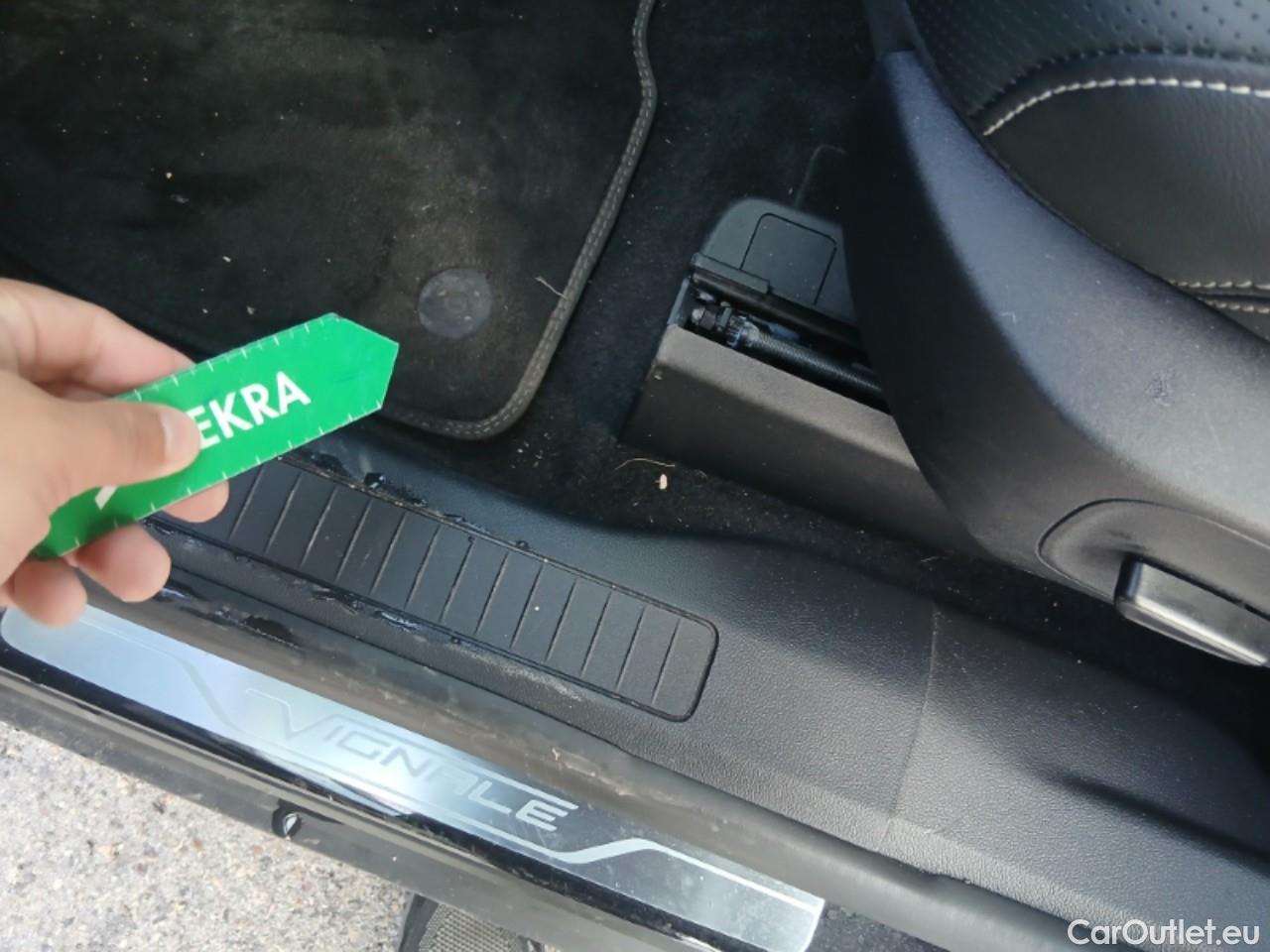  Ford  Kuga  Hybrid Vignale 2.5 190CV ATV E6d #2