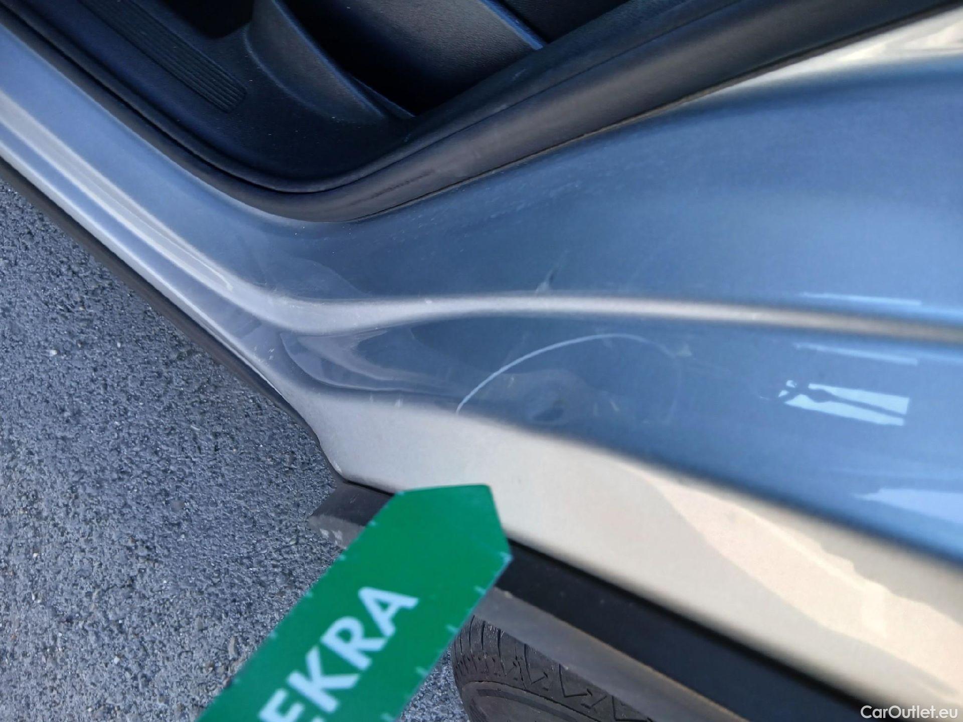  Volkswagen  Tiguan VOLKSWAGEN  / 2020 / 5P / todoterreno Life 1.4 TSI eHybrid 180kW (245CV) DSG #15