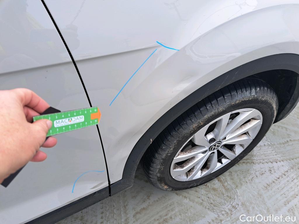  Volkswagen  T-ROC  Life 1.5 TSI 150CV AT7 E6d #2