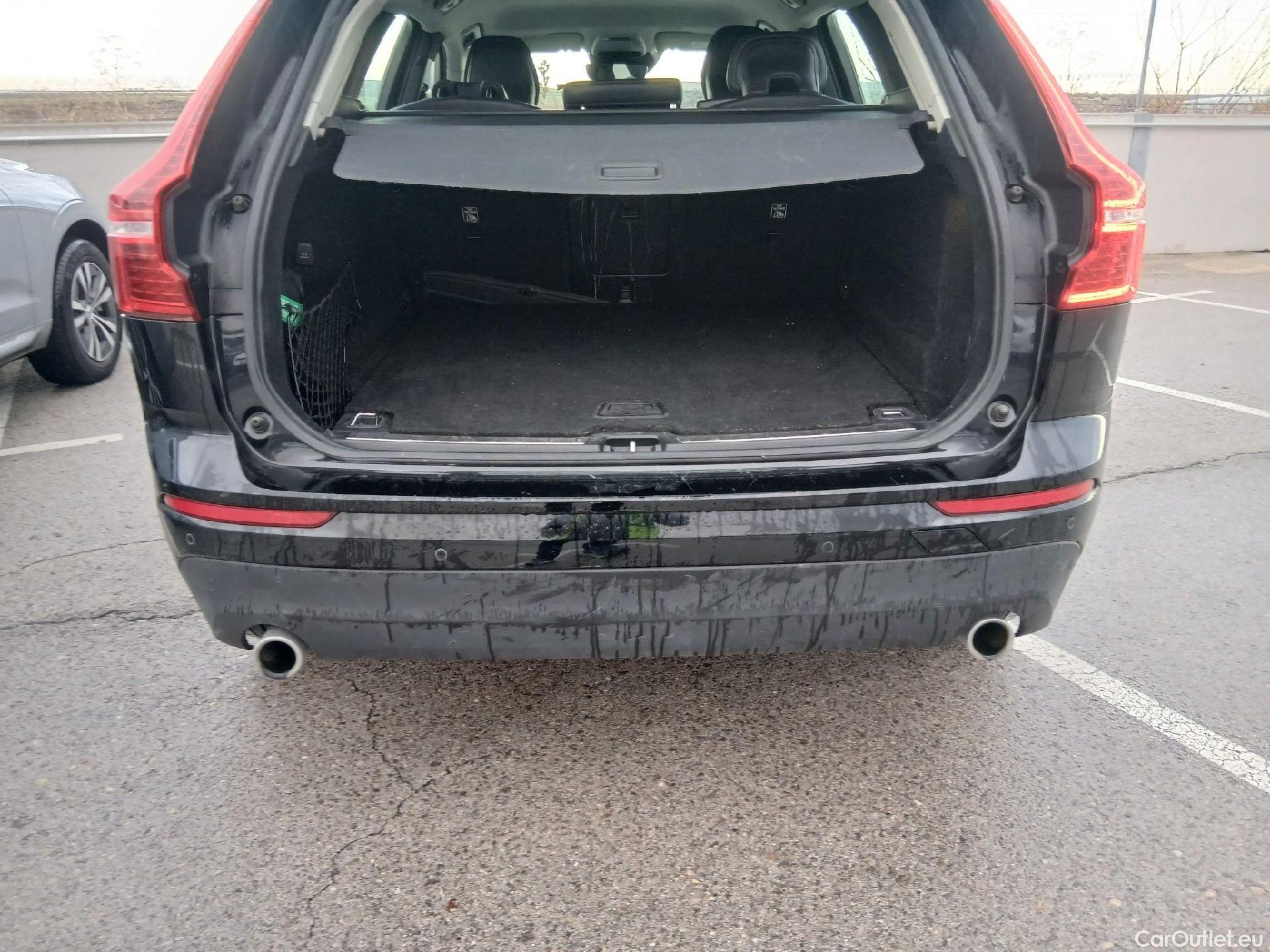  Volvo  XC60 VOLVO  / 2017 / 5P / todoterreno 2.0 B4 D Momentum Pro Auto #29