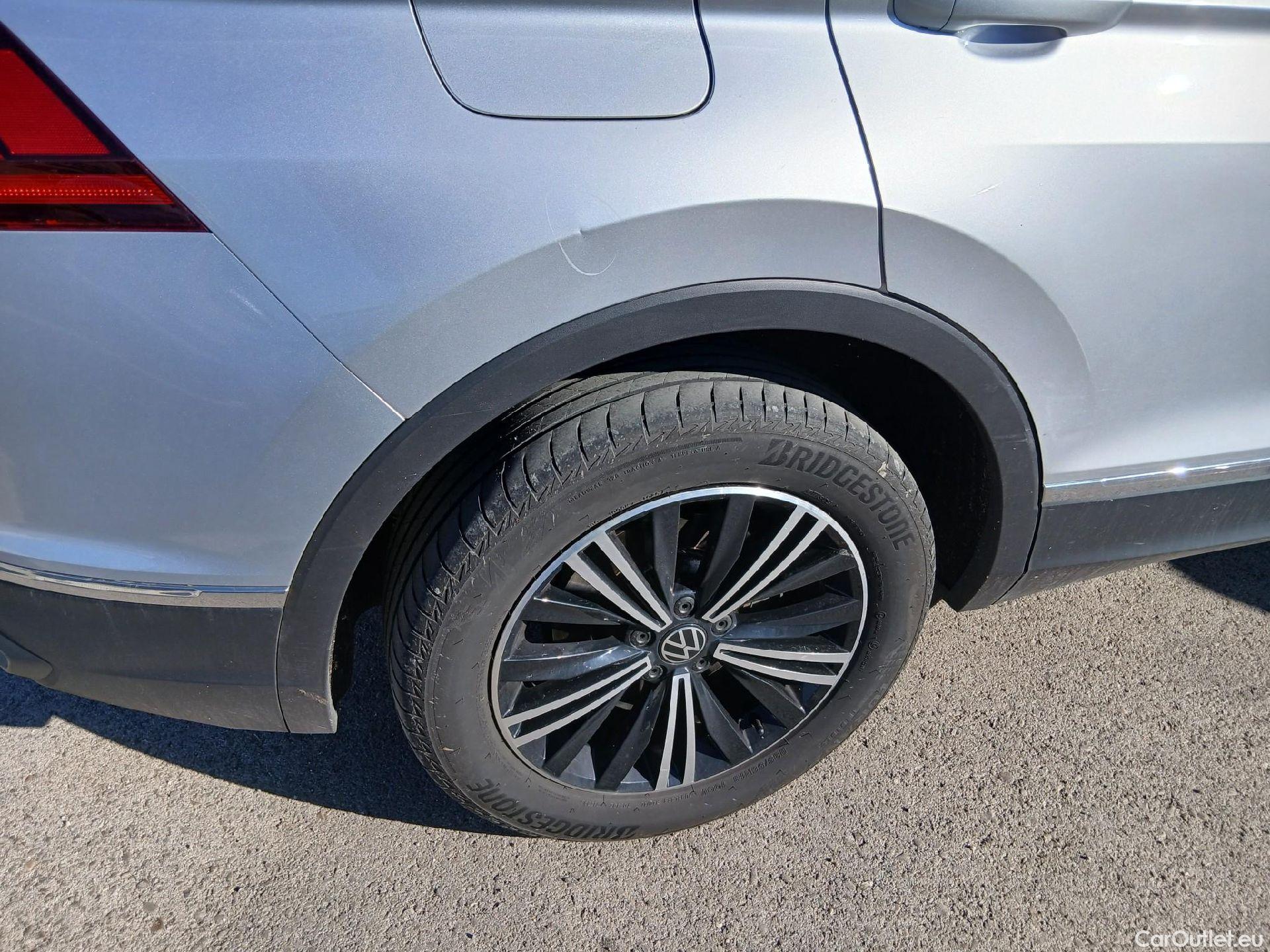  Volkswagen  Tiguan VOLKSWAGEN  / 2020 / 5P / todoterreno Life 1.4 TSI eHybrid 180kW (245CV) DSG #27