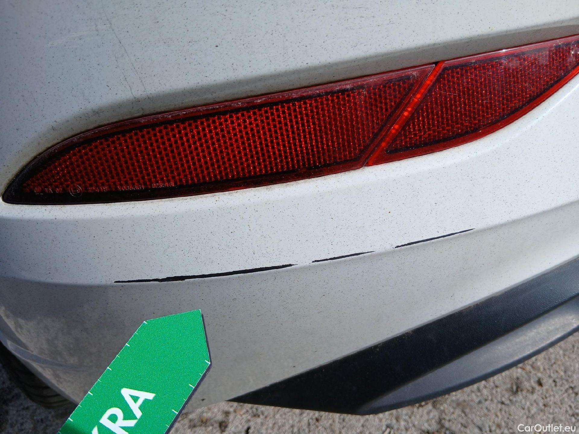  Volkswagen  Polo VOLKSWAGEN  / 2021 / 5P / berlina con portón Life 1.0 TSI 70kW (95CV) #9