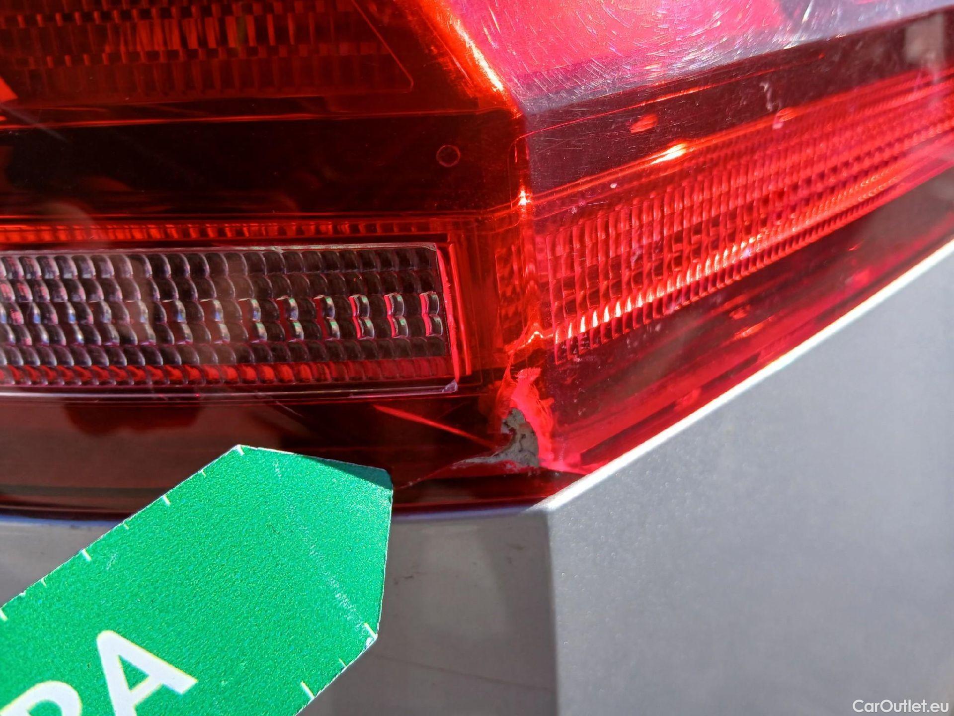  Volkswagen  Tiguan VOLKSWAGEN  / 2020 / 5P / todoterreno Life 1.4 TSI eHybrid 180kW (245CV) DSG #36