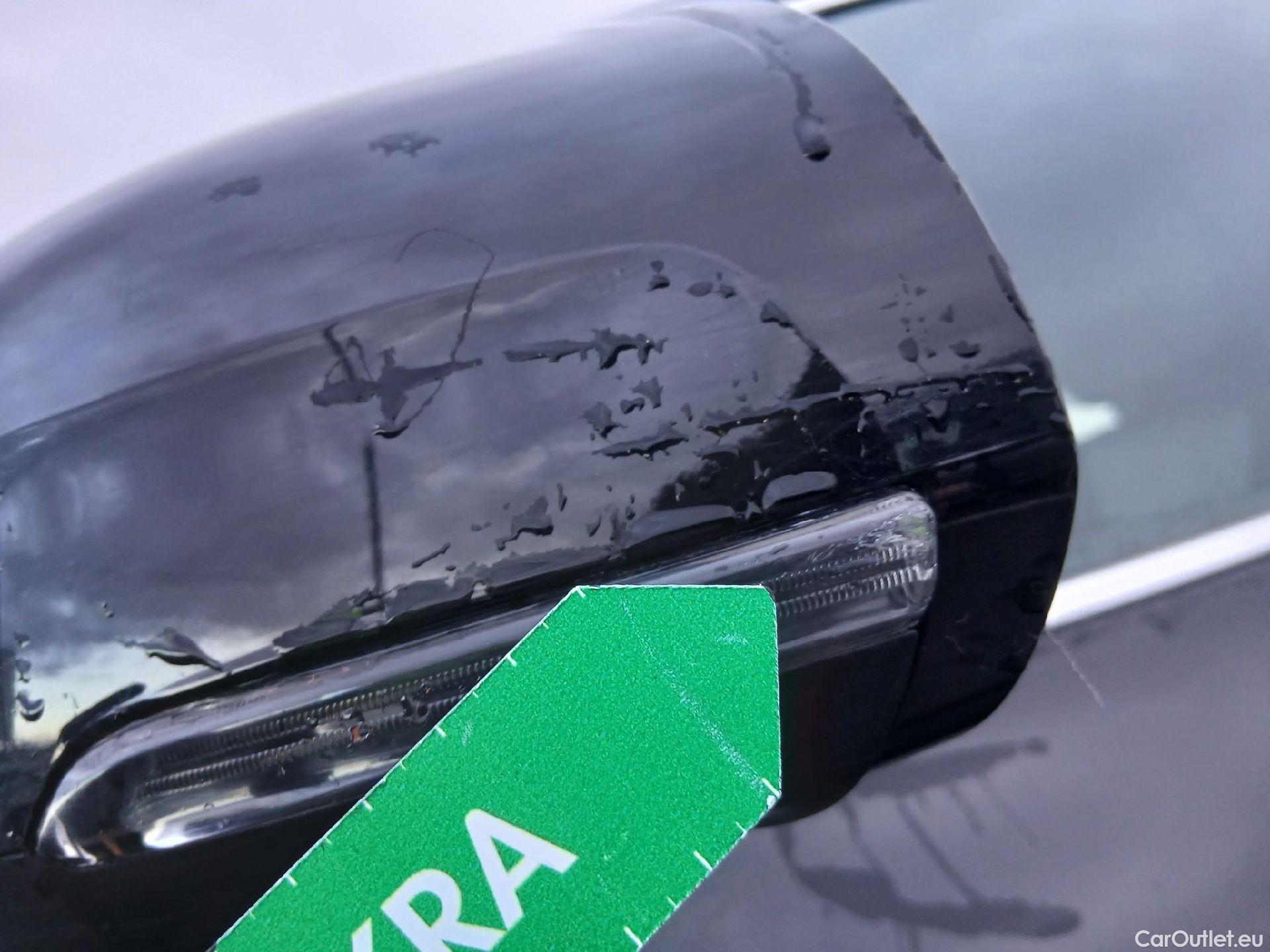  Volvo  XC60 VOLVO  / 2017 / 5P / todoterreno 2.0 B4 D Momentum Pro Auto #18