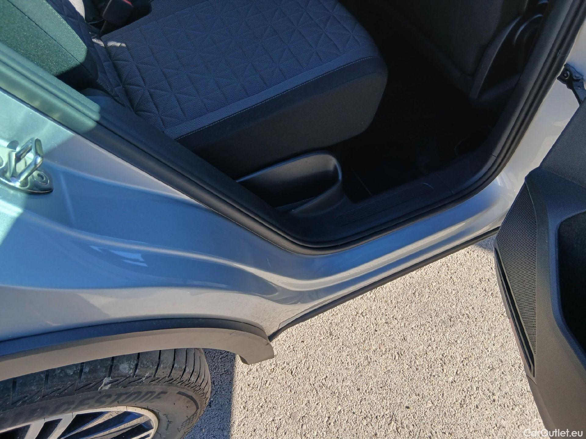  Volkswagen  Tiguan VOLKSWAGEN  / 2020 / 5P / todoterreno Life 1.4 TSI eHybrid 180kW (245CV) DSG #39