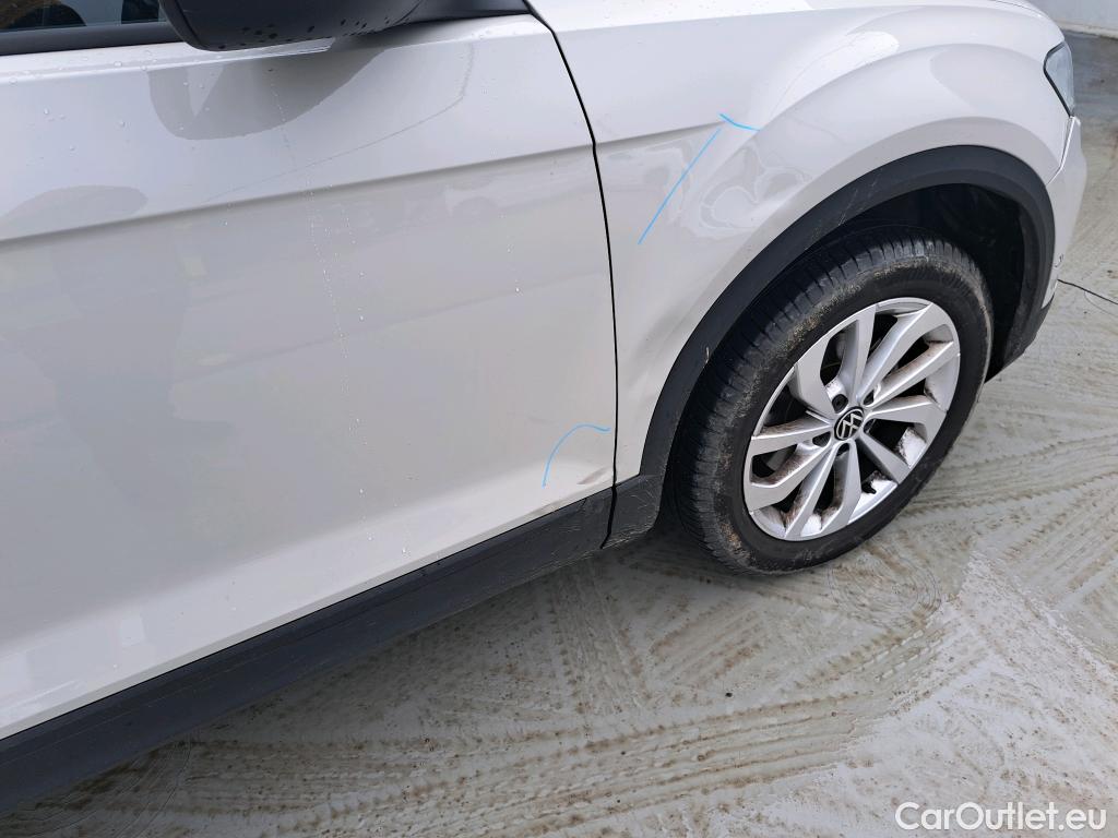  Volkswagen  T-ROC  Life 1.5 TSI 150CV AT7 E6d #3