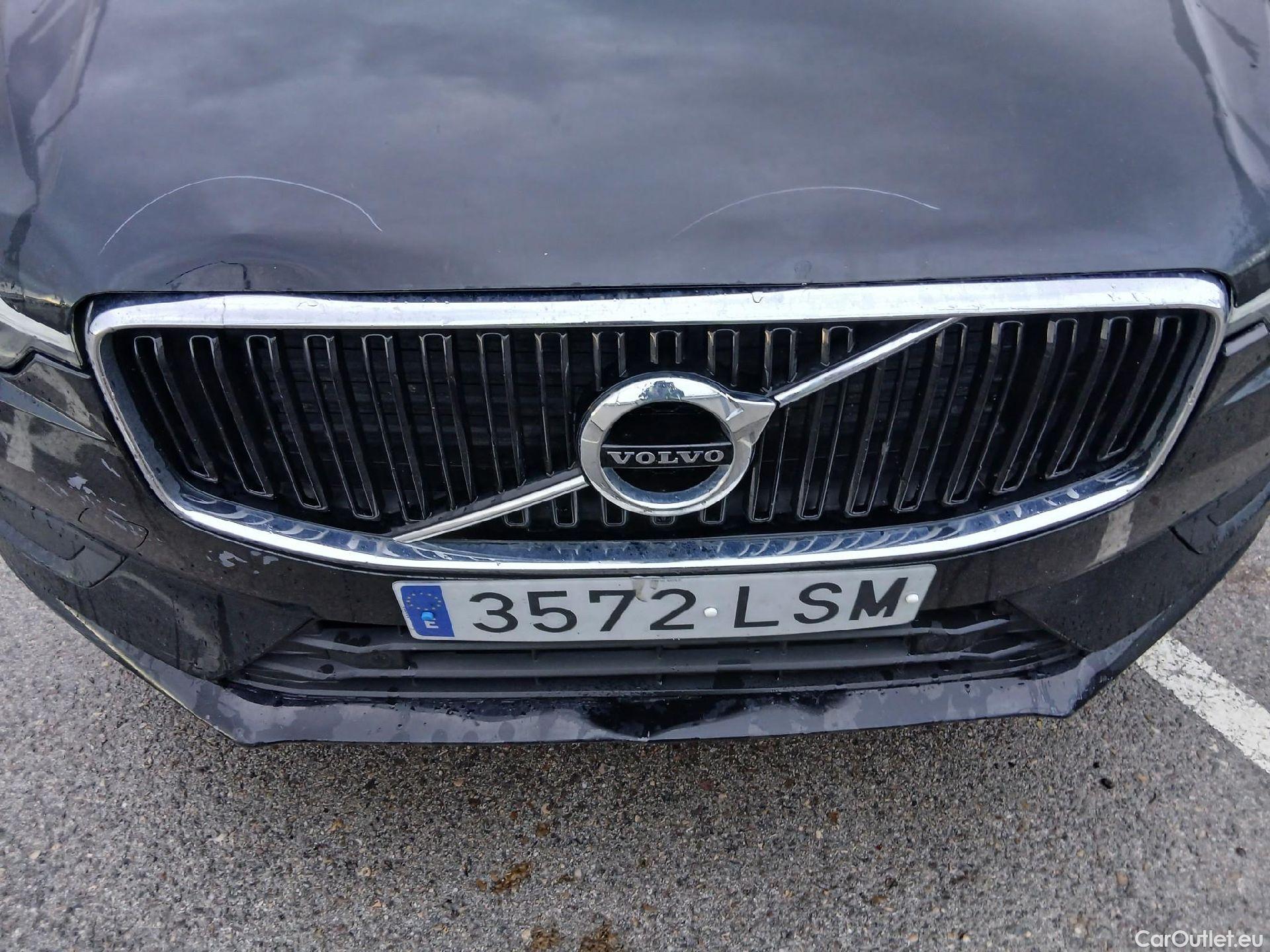  Volvo  XC60 VOLVO  / 2017 / 5P / todoterreno 2.0 B4 D Momentum Pro Auto #6