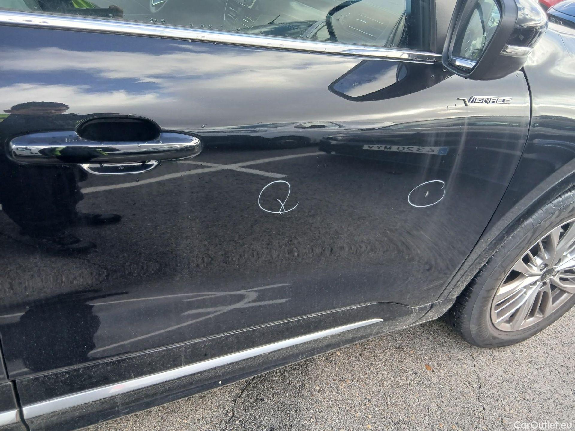  Ford  Kuga  Hybrid Vignale 2.5 190CV ATV E6d #17