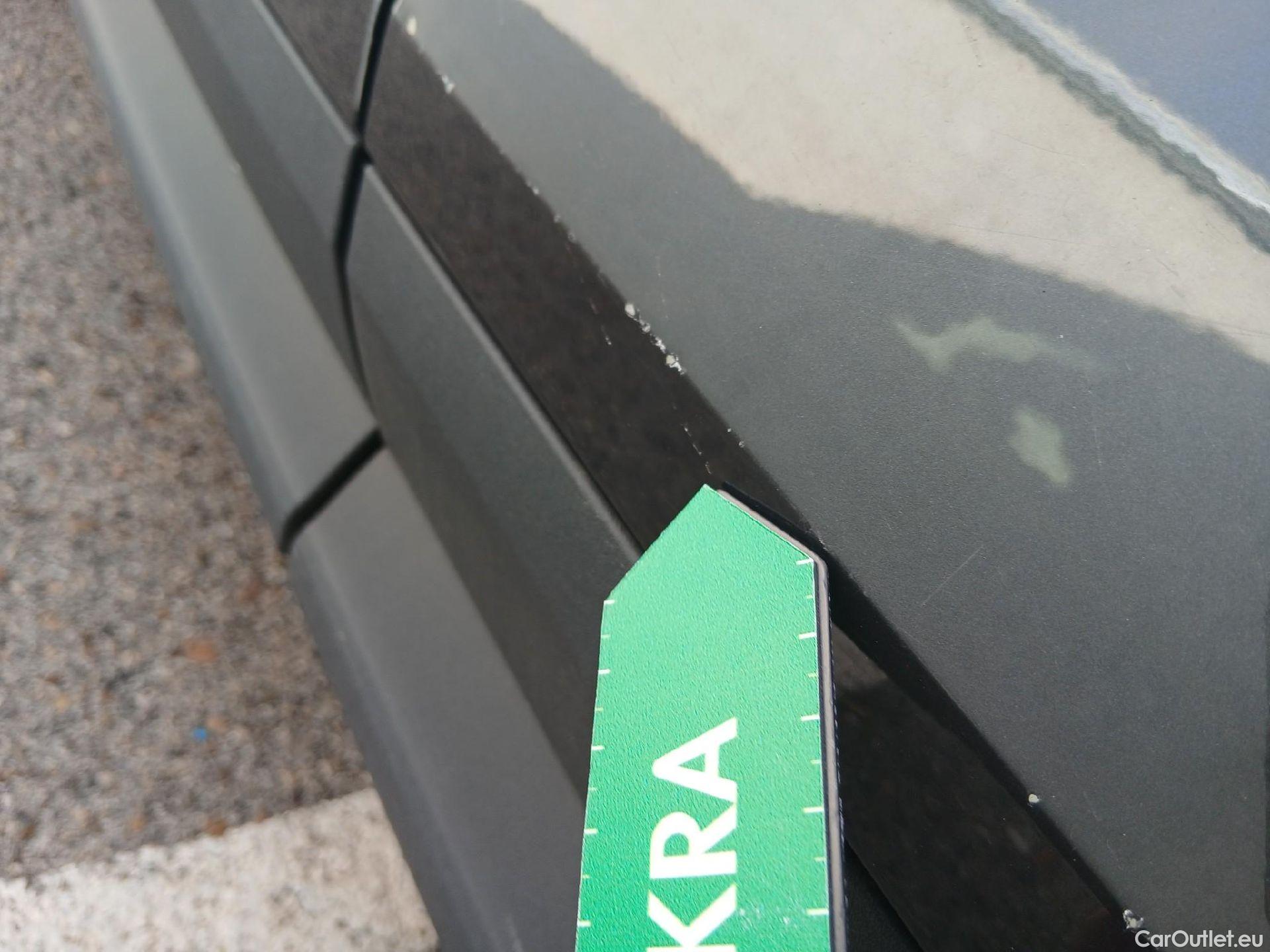  Audi  Q5  35 TDI Advanced 2.0 TDI 165CV AT7 E6dT #18