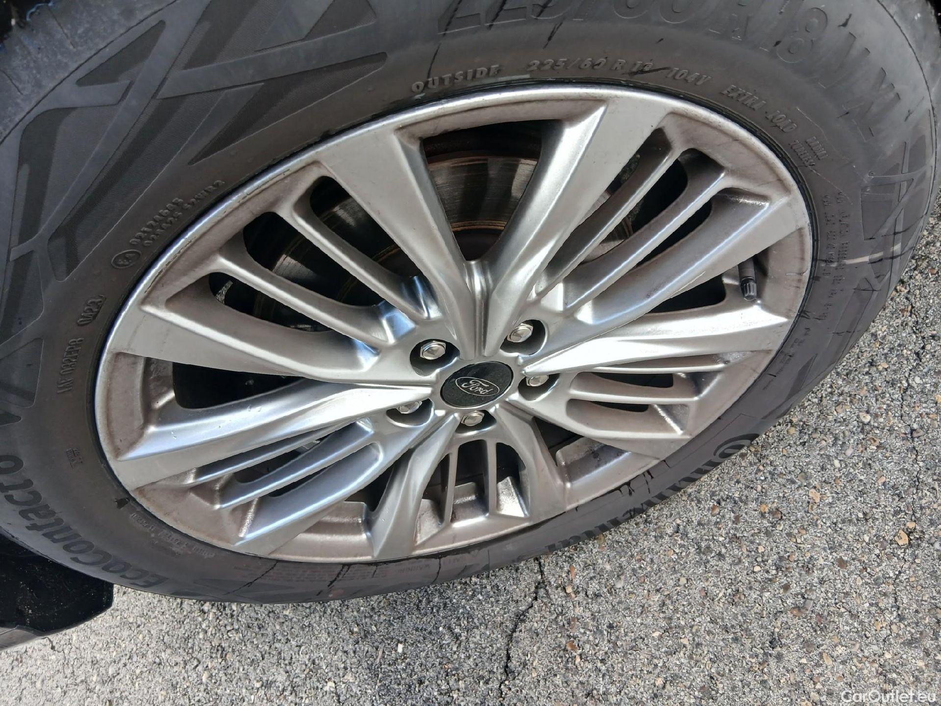  Ford  Kuga  Hybrid Vignale 2.5 190CV ATV E6d #13