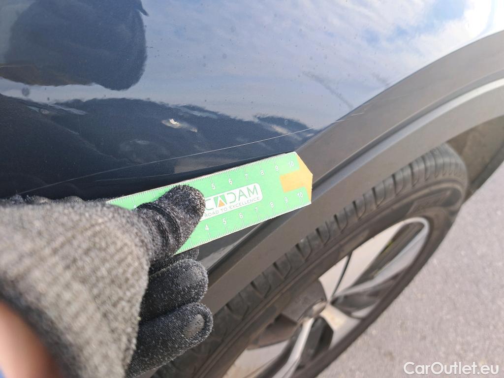  Volvo  XC 40 VOLVO XC40 / 2017 / 5P / todoterreno 1.5 T5 Twin Recharge Inscription Ex Auto #29