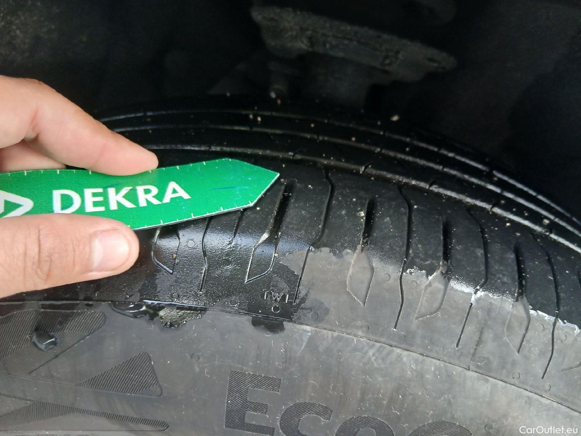  Ford  Kuga  Hybrid Vignale 2.5 190CV ATV E6d #11