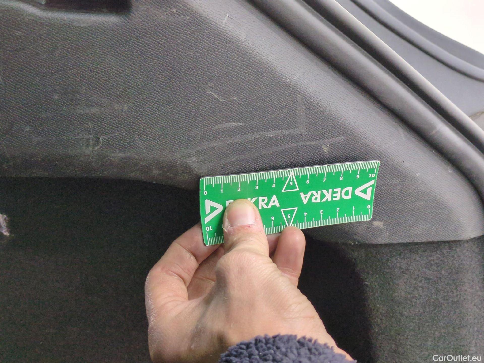  Seat  Leon  Sportstourer / 2020 / 5P / Break 1.0 eTSI 110 DSG S&S Style Business / TRANSFO VP/VF #14