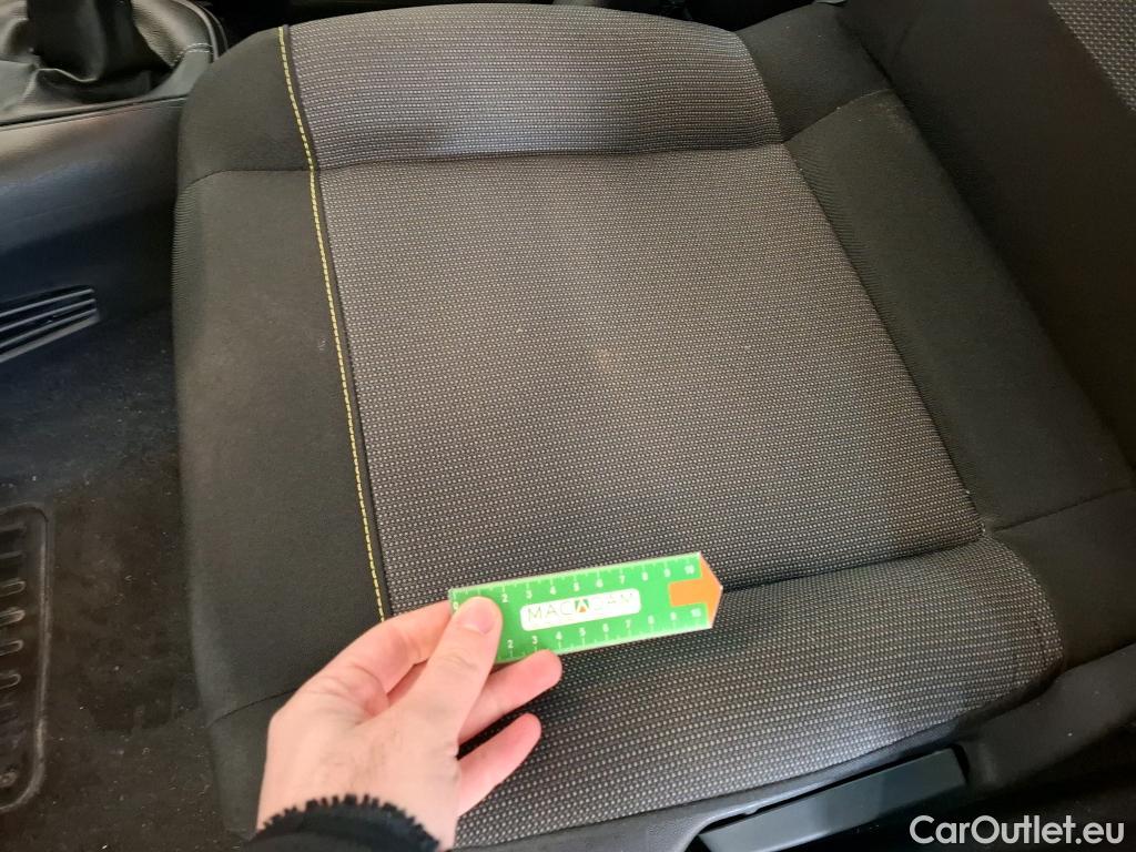  Citroen  C3  Feel Pack 1.2 PureTech 80CV BVM5 E6d #18