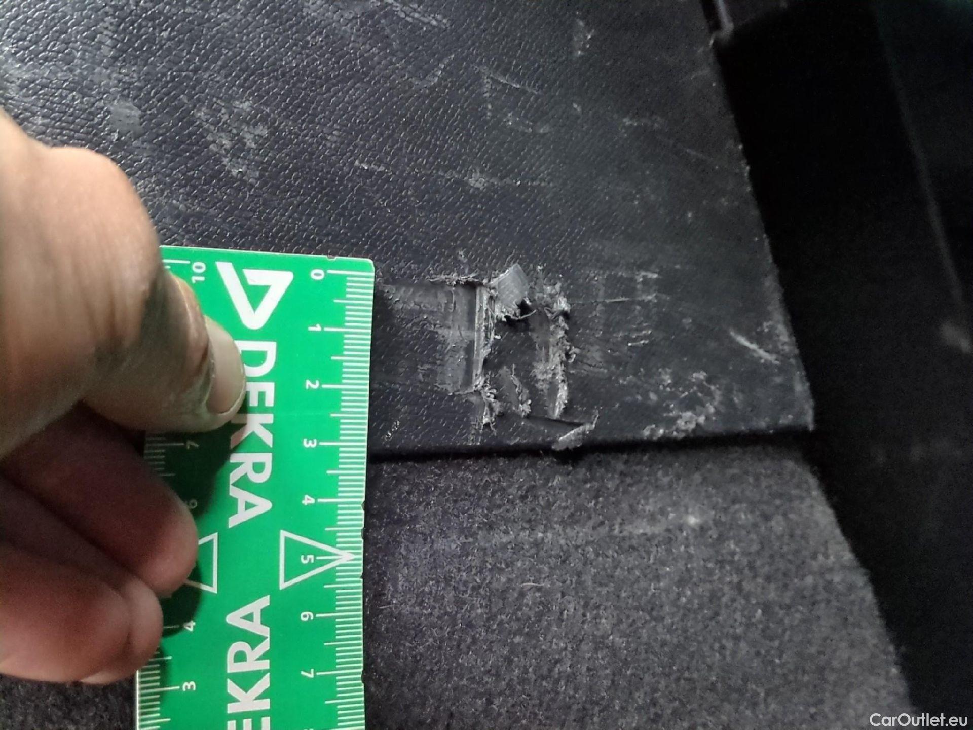  Seat  Leon  Sportstourer / 2020 / 5P / Break 1.0 eTSI 110 DSG S&S Style Business / TRANSFO VP/VF #26