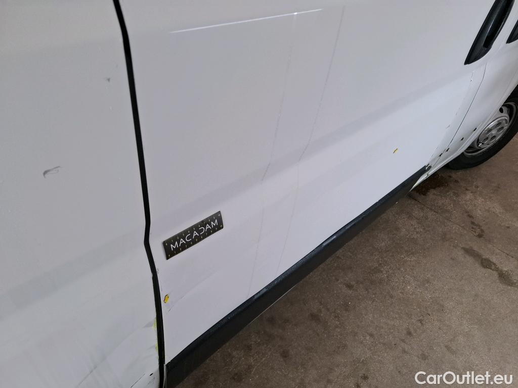  Citroen  Jumper CITROEN  VU 4p Fourgon 30 L1H1 BlueHDi 110 BVM6 Business #2