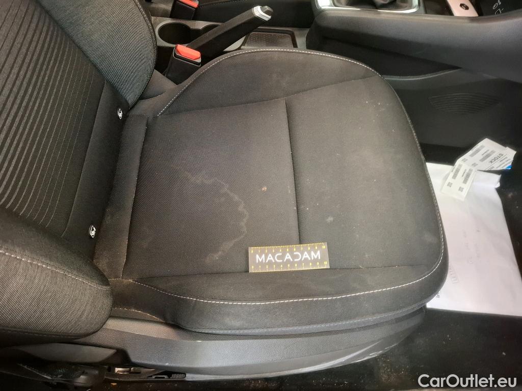  Renault  Captur  II Business Edition 1.0 TCe 90CV BVM6 E6d #36