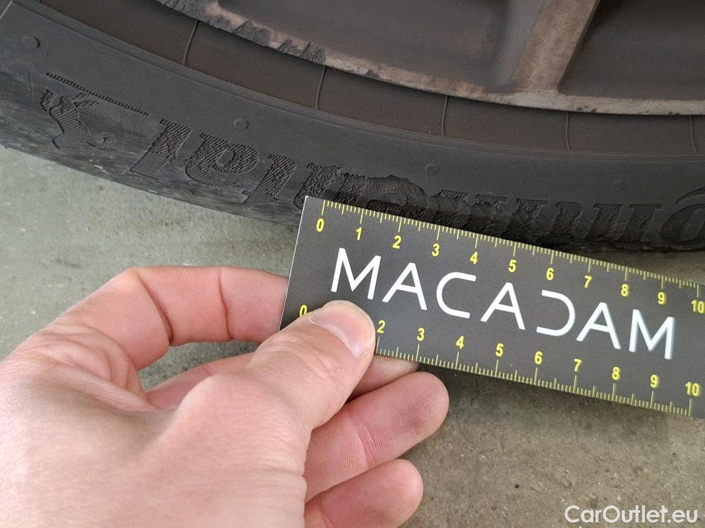  Mercedes  CLA-Klasse MERCEDES-BENZ CLA Coupe / 2019 / 4P / Coupé CLA 180 Progressive Line BA7 #26