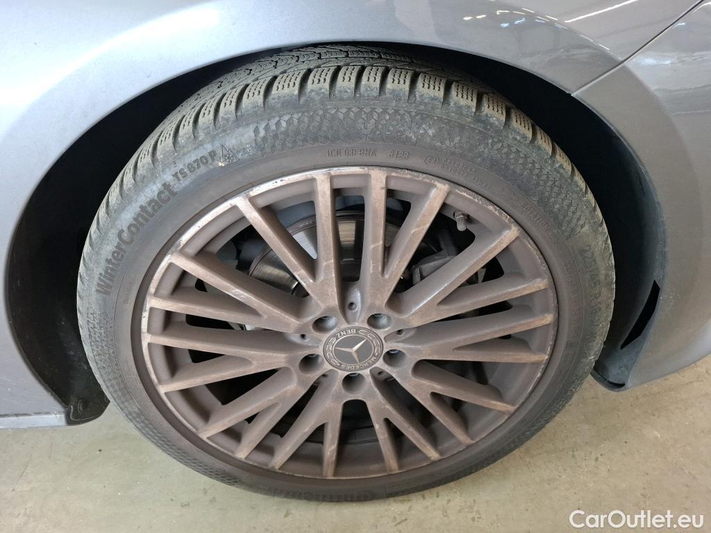  Mercedes  CLA-Klasse MERCEDES-BENZ CLA Coupe / 2019 / 4P / Coupé CLA 180 Progressive Line BA7 #25