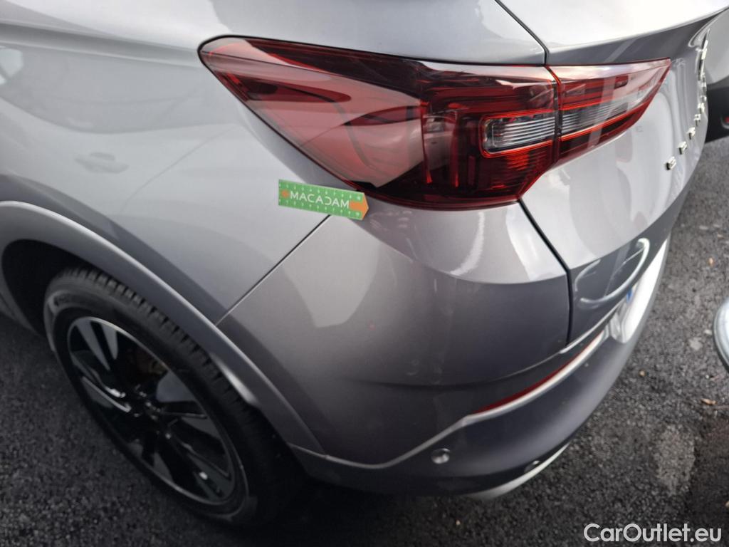  Opel   Grandland X Grandland X Business Elegance 1.5 130CV BVA8 6E #9