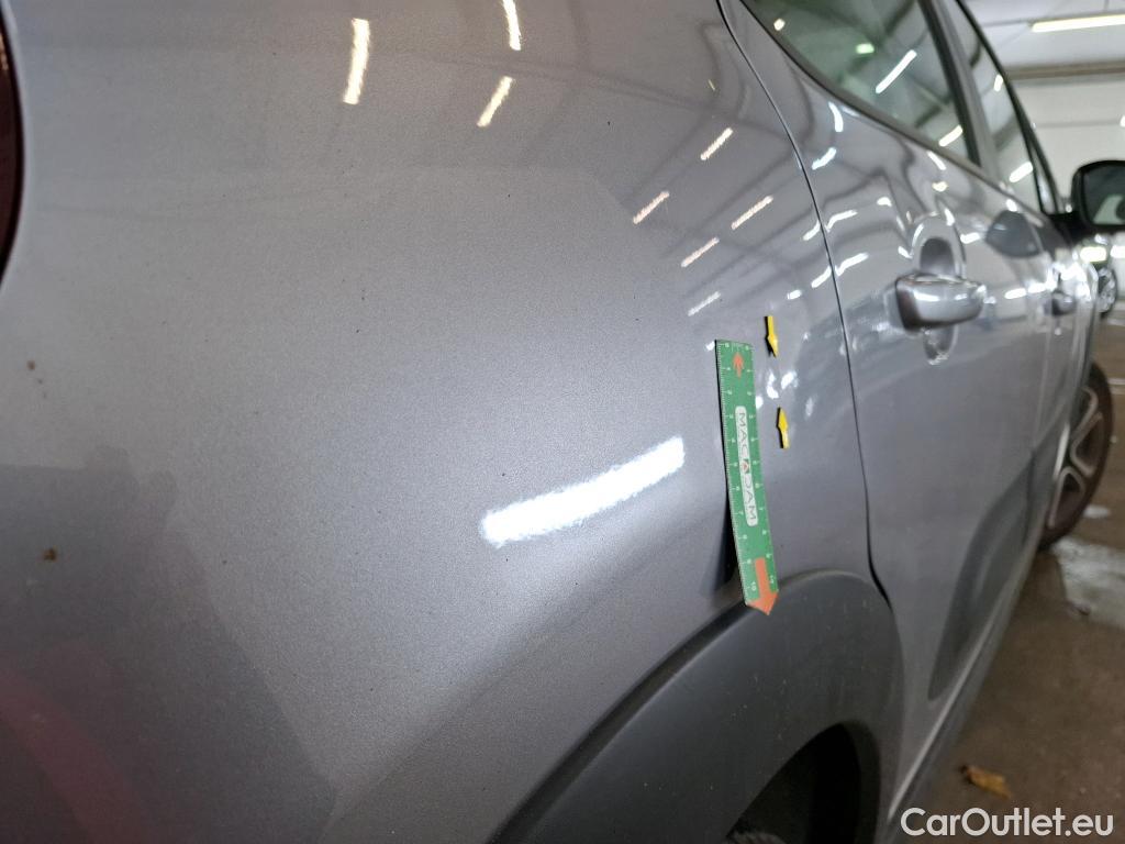  Citroen  C3  Feel Pack 1.2 PureTech 80CV BVM5 E6d #12