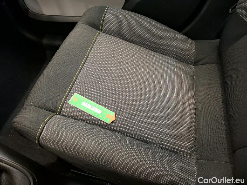  Citroen  C3  Feel Pack 1.2 PureTech 80CV BVM5 E6d #17