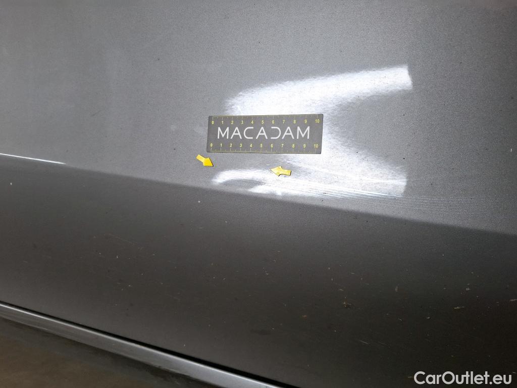  Mercedes  CLA-Klasse MERCEDES-BENZ CLA Coupe / 2019 / 4P / Coupé CLA 180 Progressive Line BA7 #12