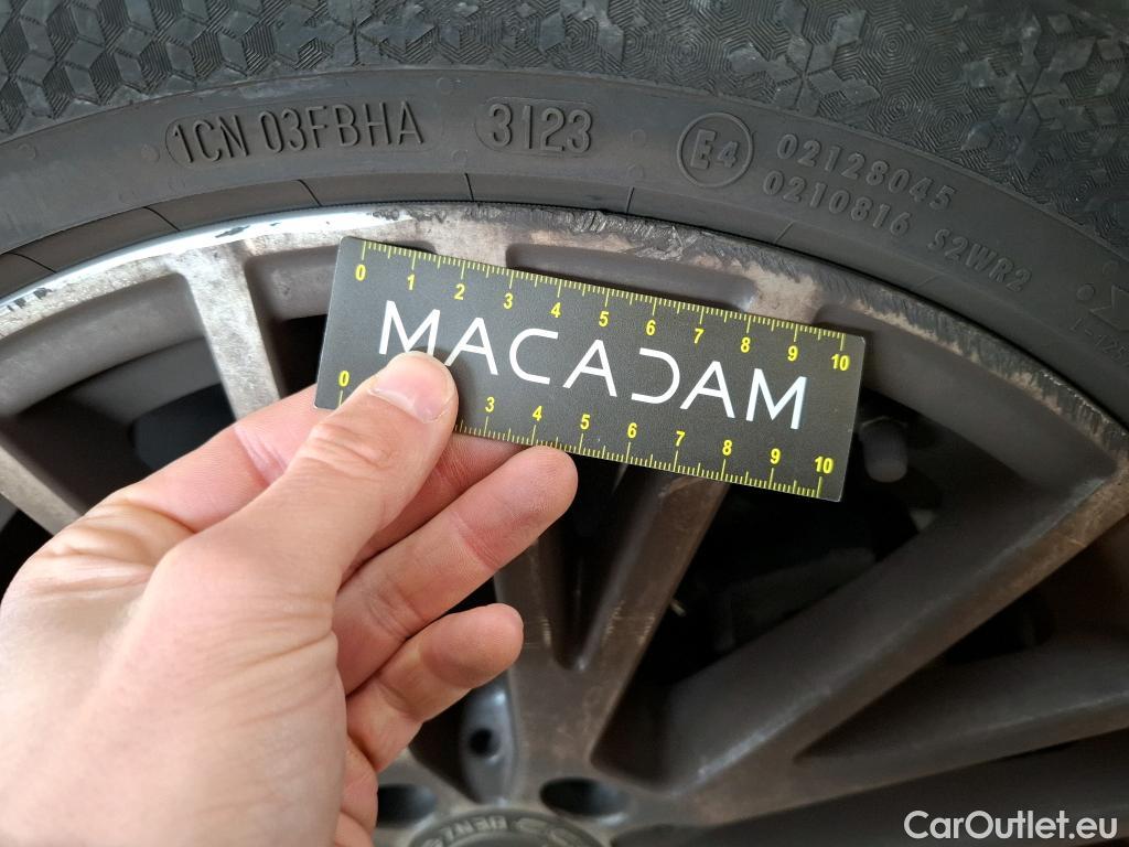  Mercedes  CLA-Klasse MERCEDES-BENZ CLA Coupe / 2019 / 4P / Coupé CLA 180 Progressive Line BA7 #30