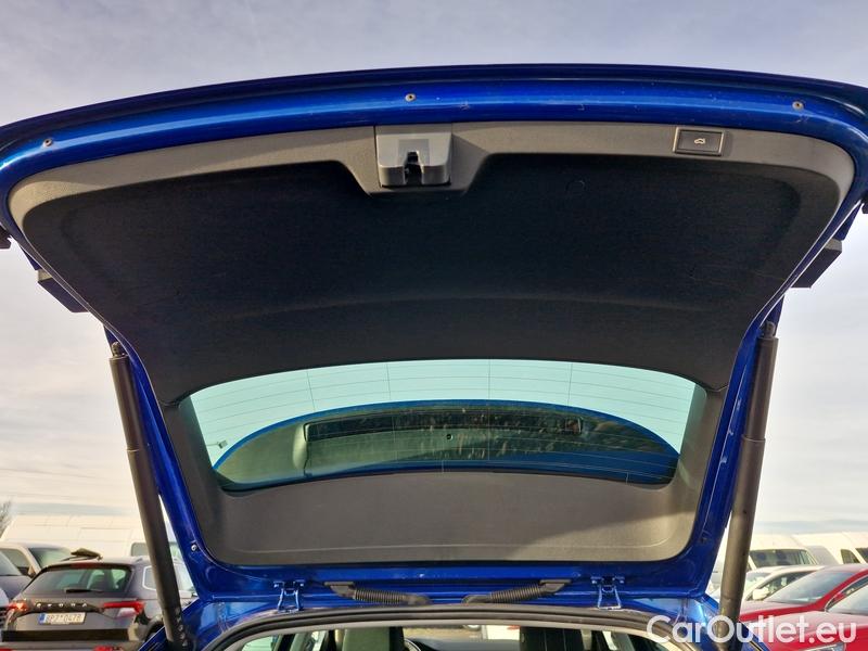  Skoda  Octavia  Combi (NX3)(2020) Oct.Combi 2.0TDI 110 Style AT #14