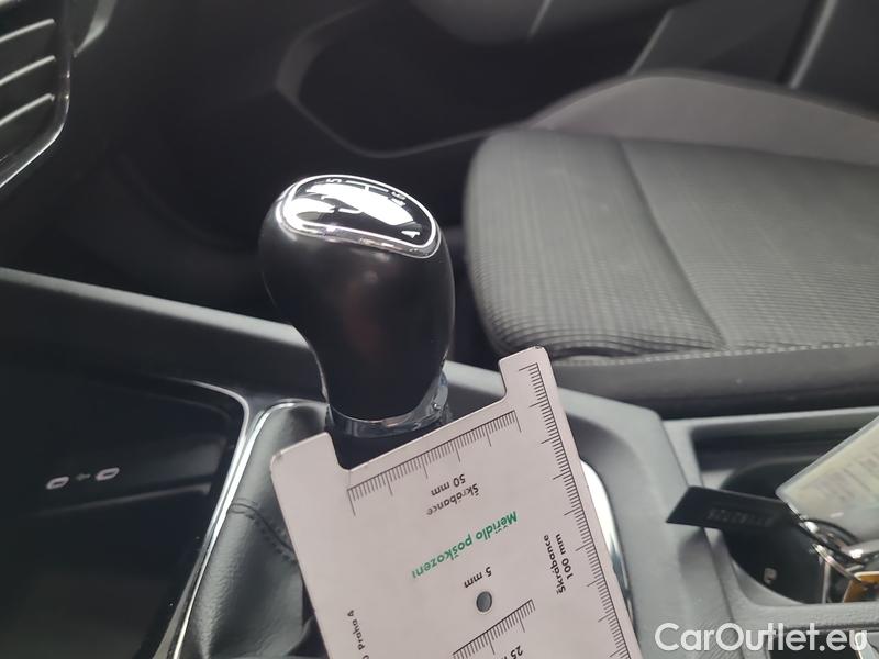  Skoda  Octavia  Combi (NX3)(2020) Oct.Combi 2.0TDI 85 Ambition #10