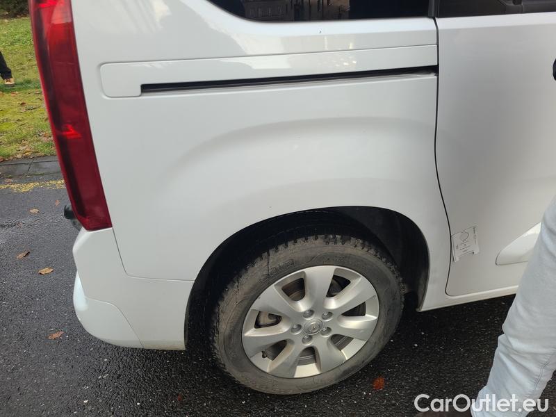  Opel  Combo  Life (E)  (2018) C.Life 1.5CDTI 96 Elegance+ #28