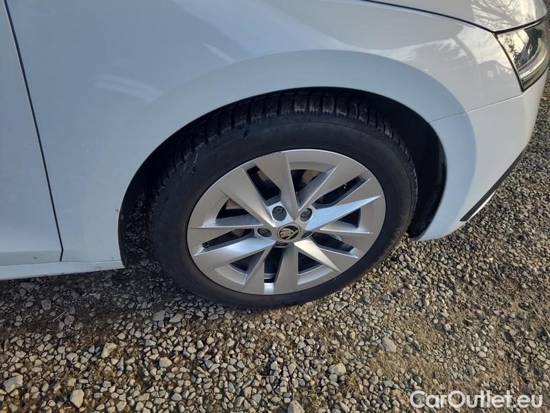  Skoda  Octavia  Combi (NX3)(2020) Škoda Oct.Com.1.5 e-TEC 110 Style AT #5