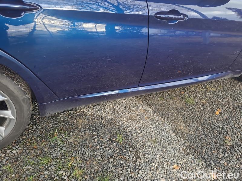  Alfa Romeo  Giulietta Giulia (952) (2016) Giulia 2.2Die210 Veloce AWD AT #23