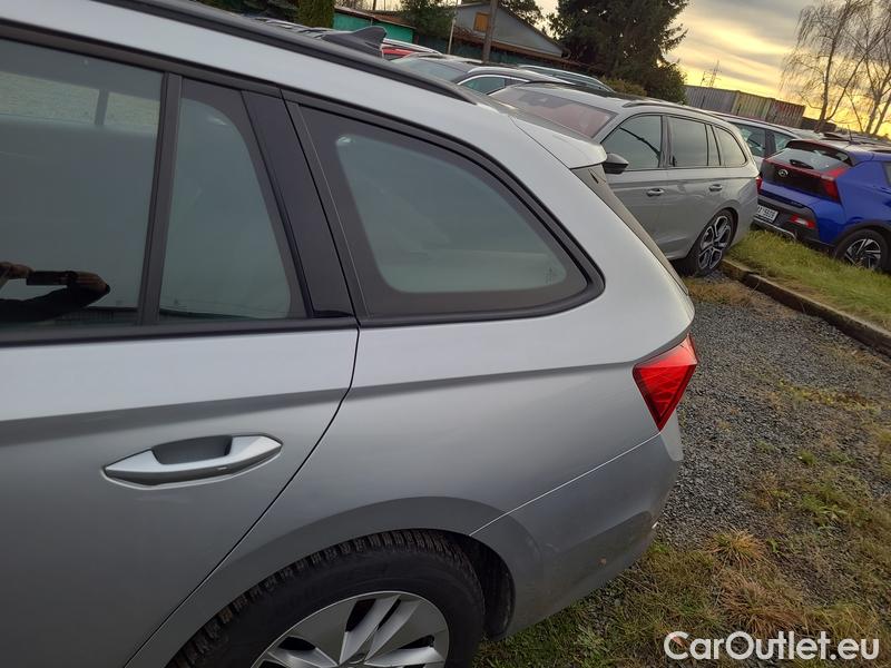  Skoda  Octavia  Combi (NX3)(2020) Oct.Combi 2.0TDI 85 Ambition #10