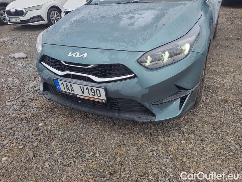  KIA  Cee'd Ceed Sportswagon (2018->) Ceed SW 1.5 T-GDI 118 Top AT #2