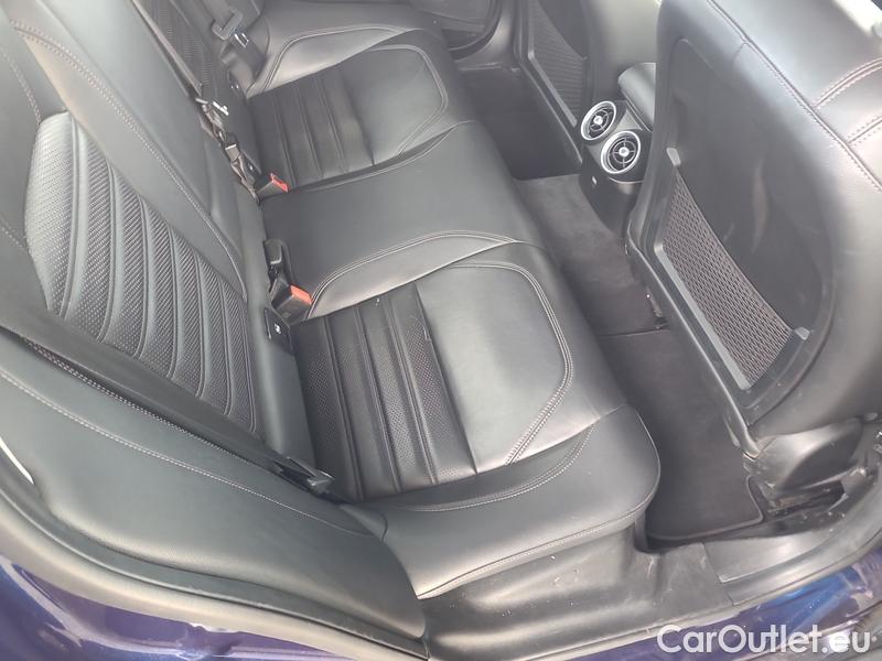  Alfa Romeo  Giulietta Giulia (952) (2016) Giulia 2.2Die210 Veloce AWD AT #29