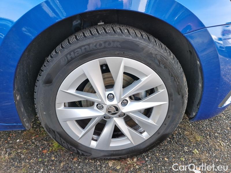  Skoda  Octavia  Combi (NX3)(2020) Oct.Combi 2.0TDI 110 Style AT #10