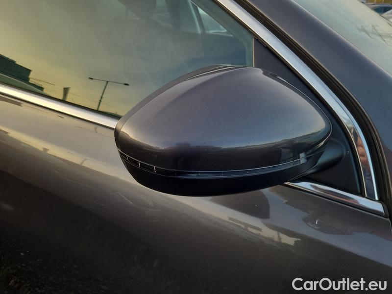  Peugeot  308  II (2013)  SW 1.5 BHDi 130 ALL.P Aut #23