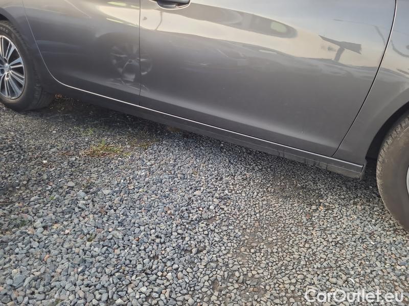  Peugeot  308  II (2013)  SW 1.5 BHDi 130 ALL.P Aut #25