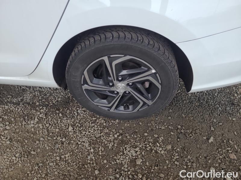  Hyundai  i30   cw (PD)(2017->)  kom.1.5T-GDI Smart 5d #11