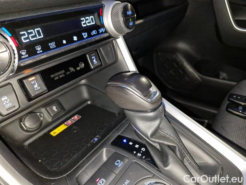  Toyota  RAV4  2019  2.5 Hyb Comfort 4WD AT #10