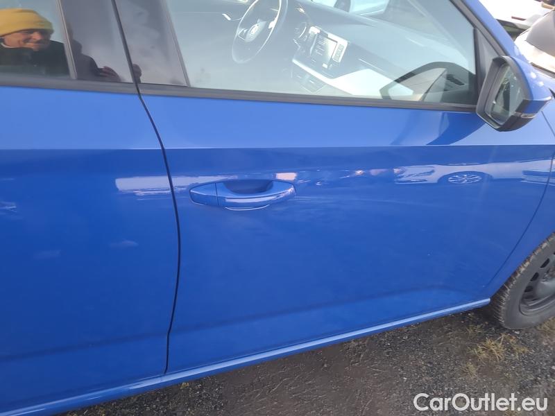  Skoda  Scala  (NW) (2019)  1.0TSI 81 Ambition 5d #11