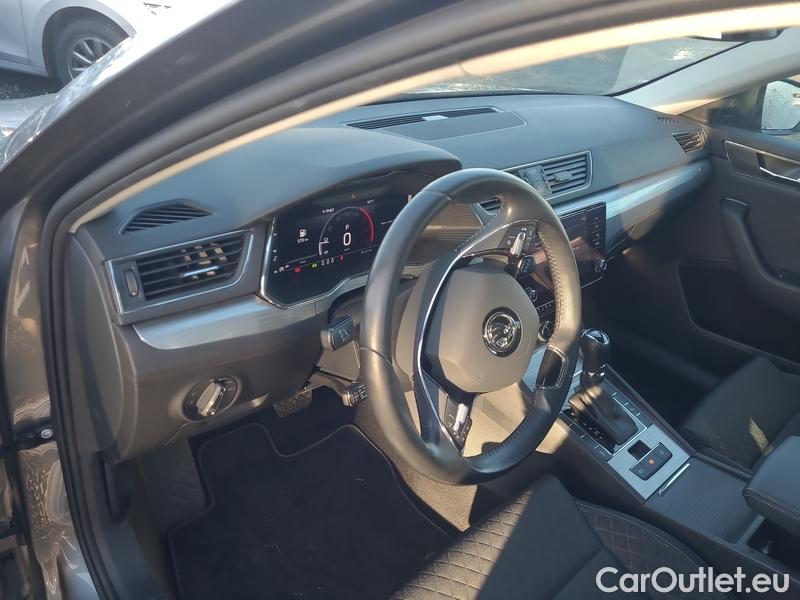  Skoda  Superb  (3V3)(2015) Supe.FL2.0TDI 110 Ambition AT #18