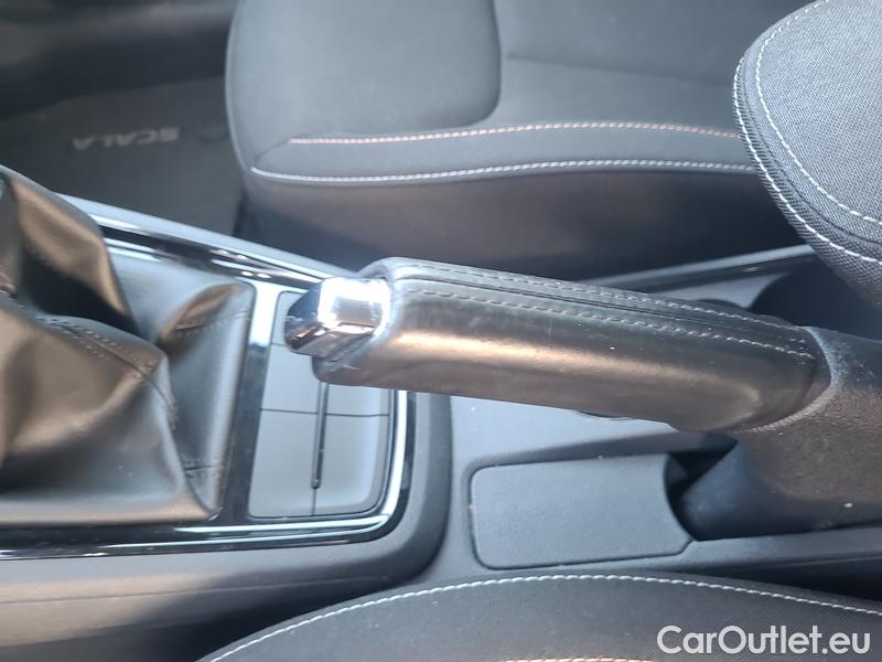  Skoda  Scala  (NW) (2019)  1.0TSI 81 Ambition 5d #15